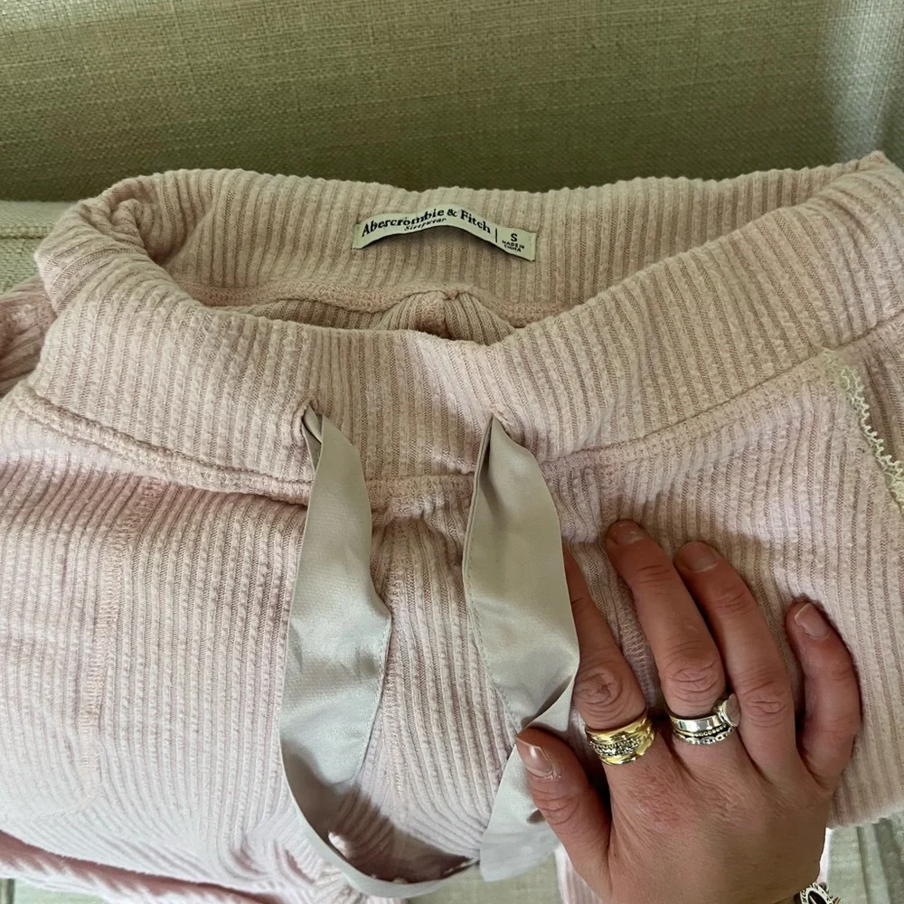 Abercrombie & Fitch Pink Ribbed Track Pants - Picture 2 of 2